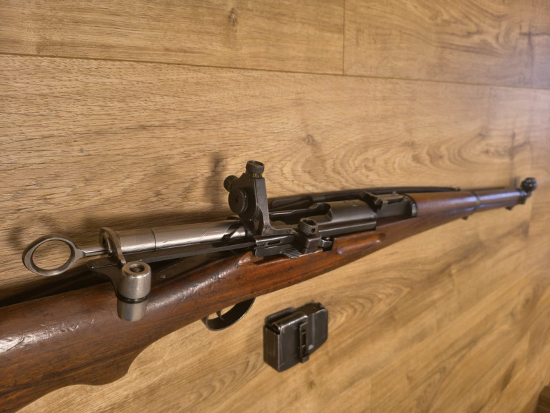 K31 (Karabiner 31) v ráži 7,5×55 Swiss