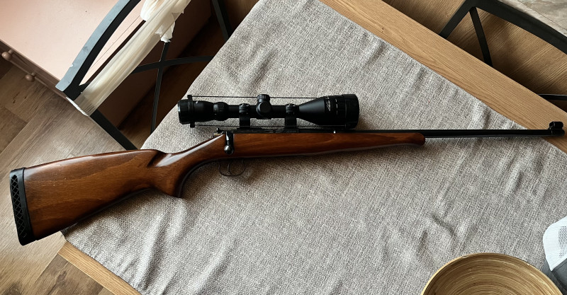 ZKM 451