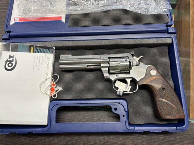 Revolver COLT King Cobra Target 4,25