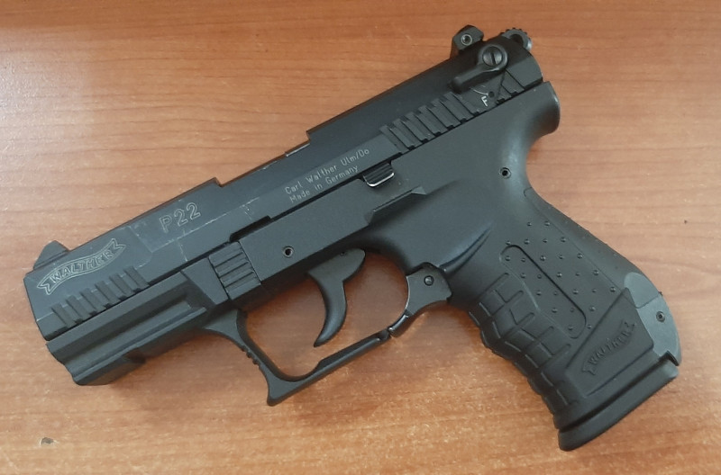 Walther P22 ráže 22lr originál kufr+zásobník 