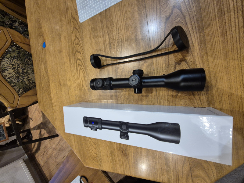 Zeiss  VICTORY V8 2,8 - 20 x 56, ASV osnova 60