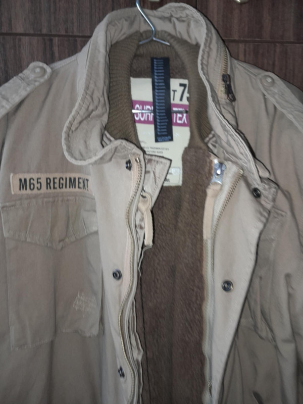 Bunda M65
