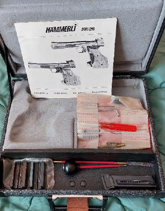 Pistole Hämmerli 215 .22 LR