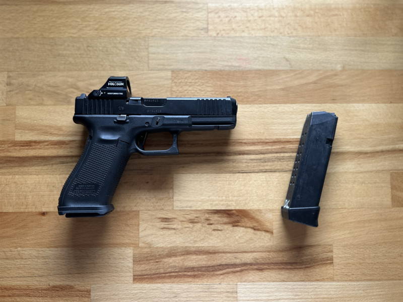 Glock 17 MOS FS