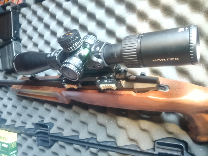 CZ 557 Range Rifle