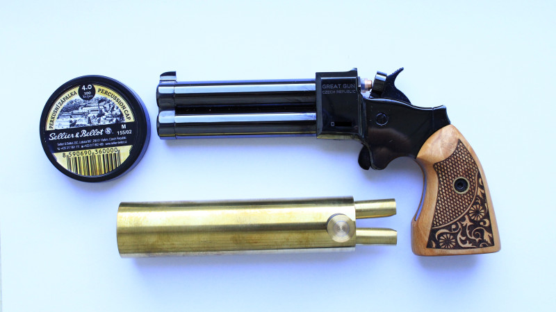 Derringer 9mm great gun