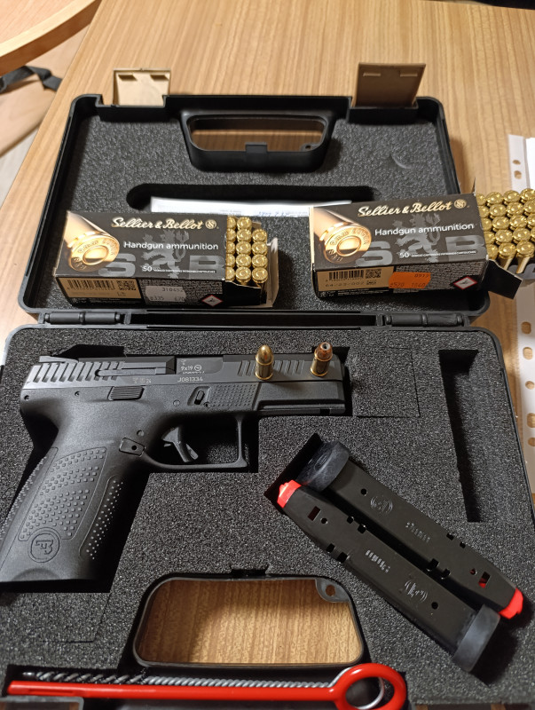 CZ P10-C