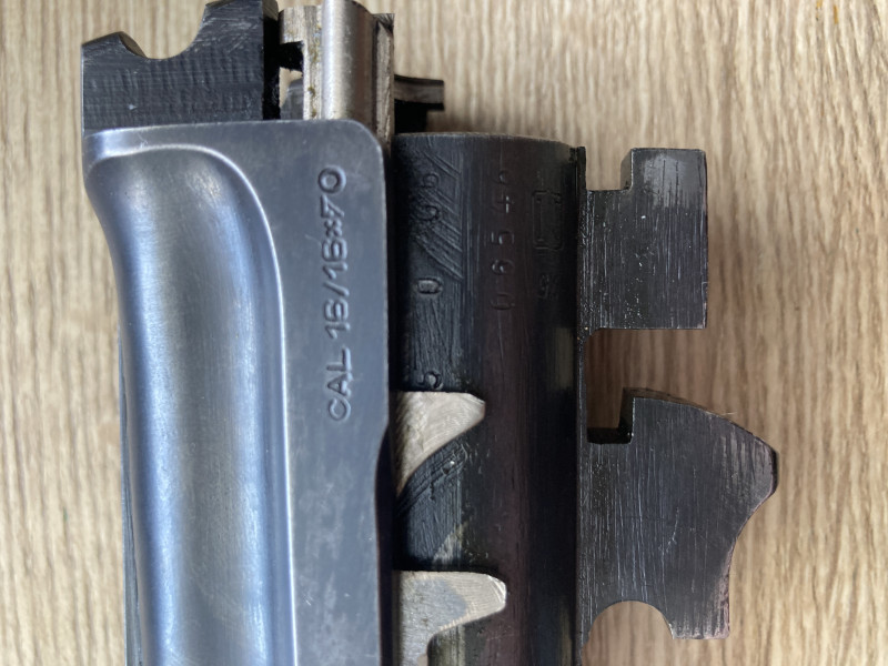 CZ 585-06