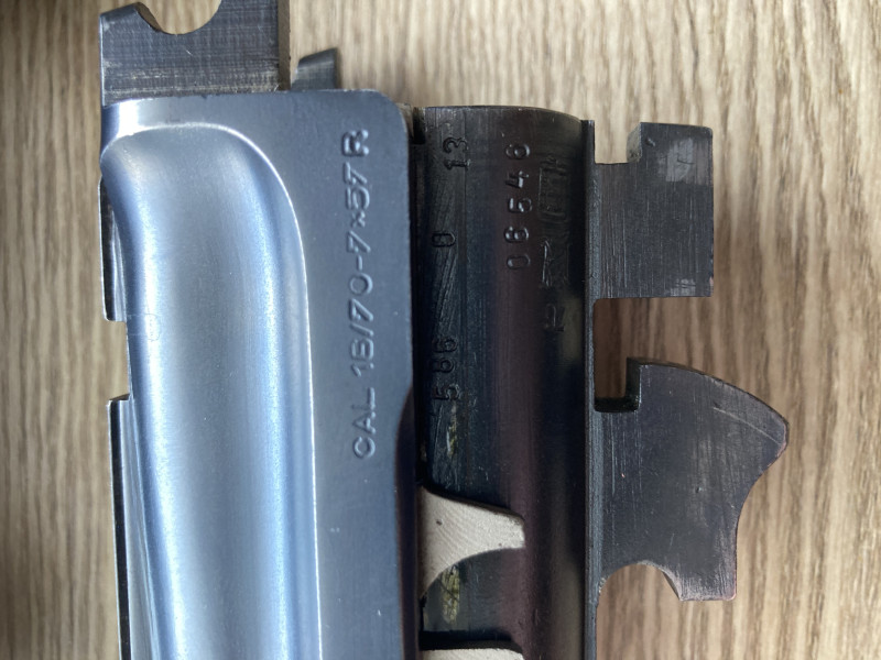 CZ 585-06