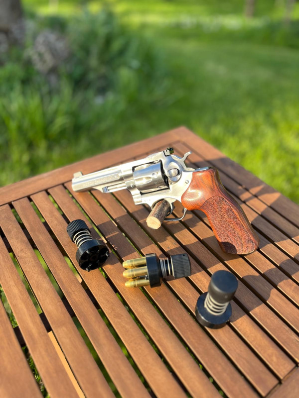 Prodám Ruger GP100 Match Champion