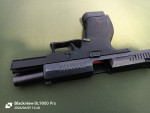 Pistole P10C 