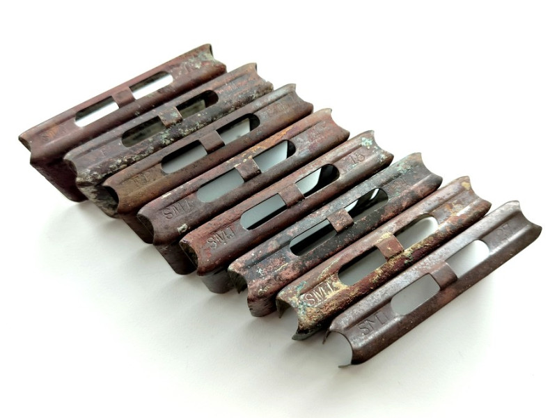 Originál rámečky Carcano M1891 8 kusů Itálie válka