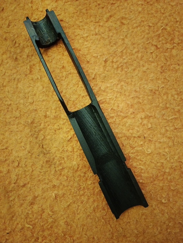 Prodám nadpažbí Beretta BM59/Garand