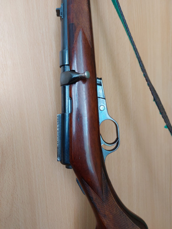 Malorážka Faukner r.v.1946