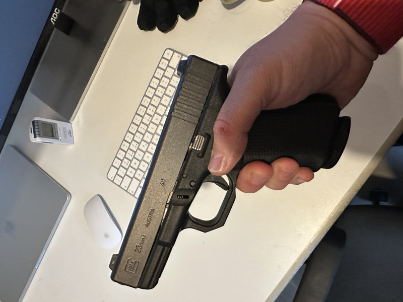 Glock 23 gen4 v ráži 40SW