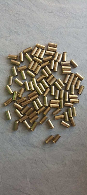 Nábojnice 320 Corto