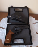 Revolver ALFA Holek 241 