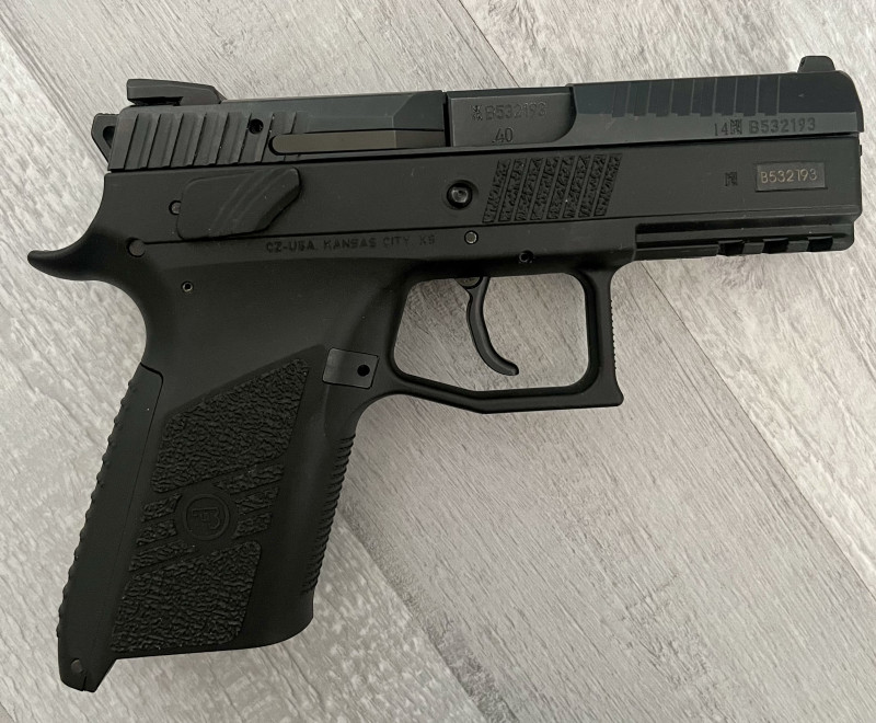 CZ P 07