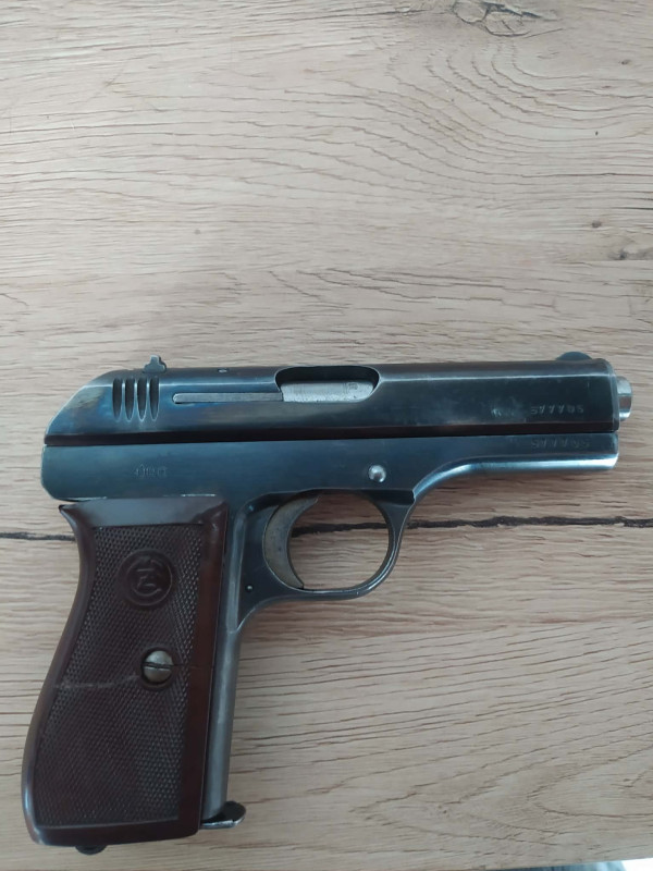 CZ 27