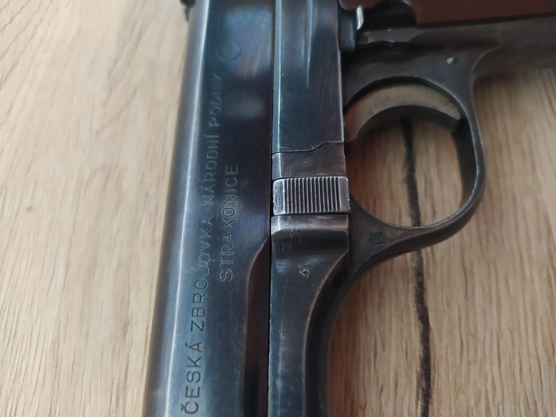 CZ 27
