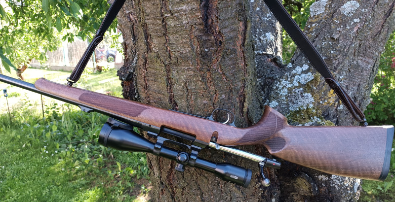 KULOVNICE CZ 557 LUX + MEOPTA ČB