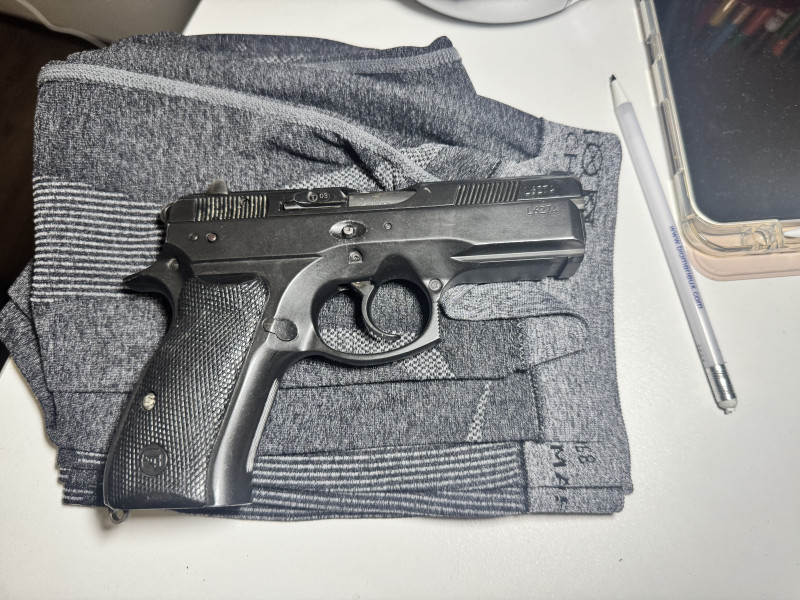 Prodám CZ 75D Compact