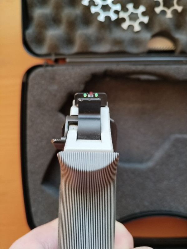 CHIAPPA WHITE RHINO DS 30