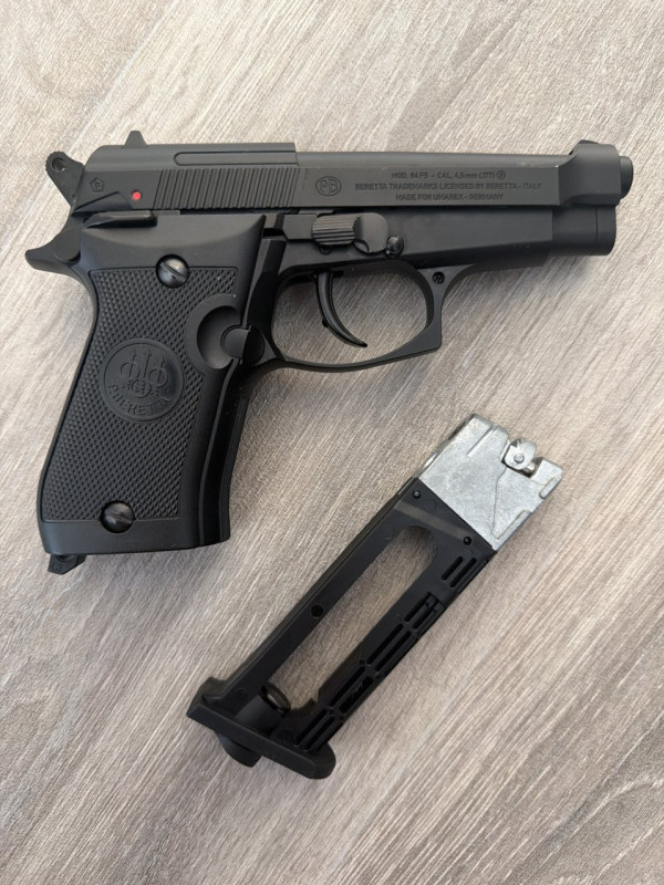 Beretta 84 FS