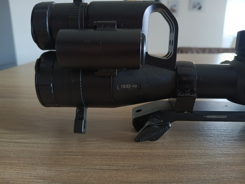 Termo a noční zaměřovač PARD TD32 s provozem 940nm