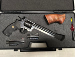 sada revolver DAN WESSON .357 magnum