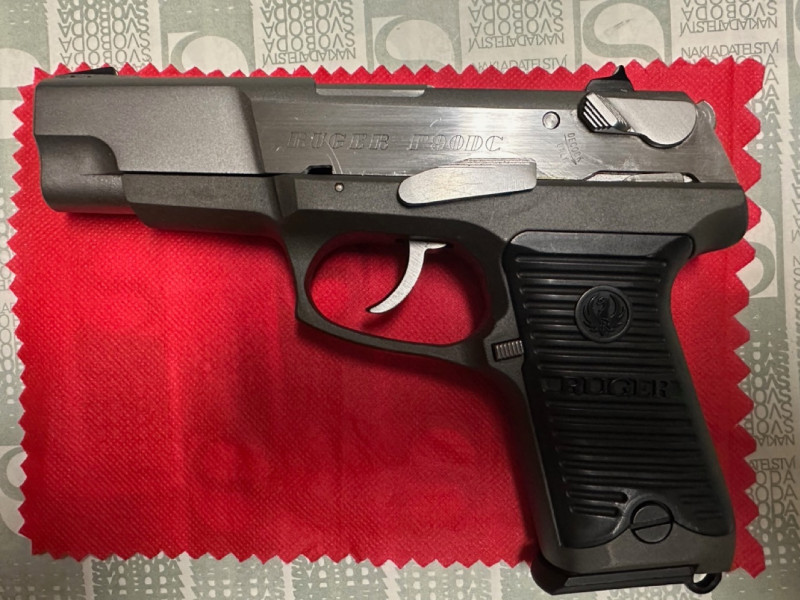 RUGER P90 pistole .45 AUTO