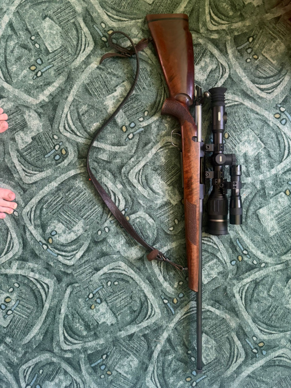 BROWNING  EUROBOLT 7X64