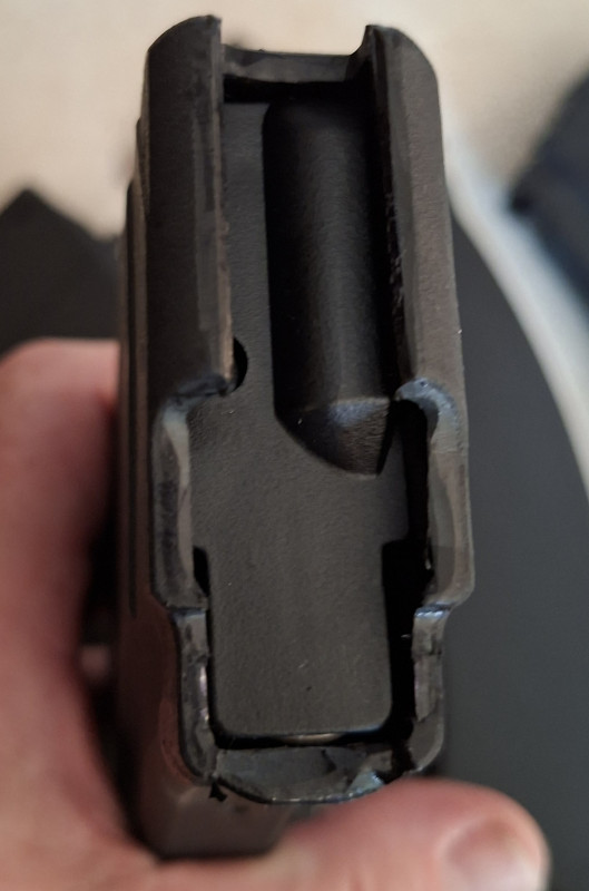 Prodám polymerové zásobníky pro AK47 / AKM - Bulharsko