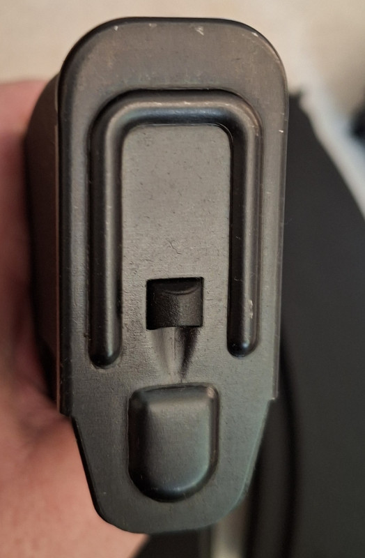 Prodám polymerové zásobníky pro AK47 / AKM - Bulharsko