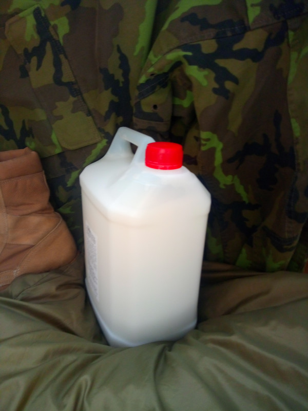 Klíšťata z vás budou odpadávat - US ARMY REPELENT