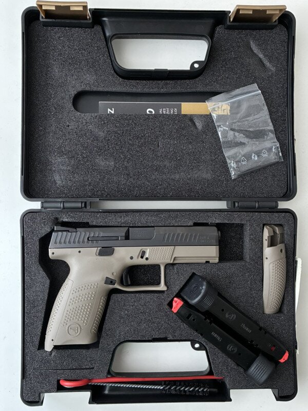pistole CZ P-10 C FDE -Francie