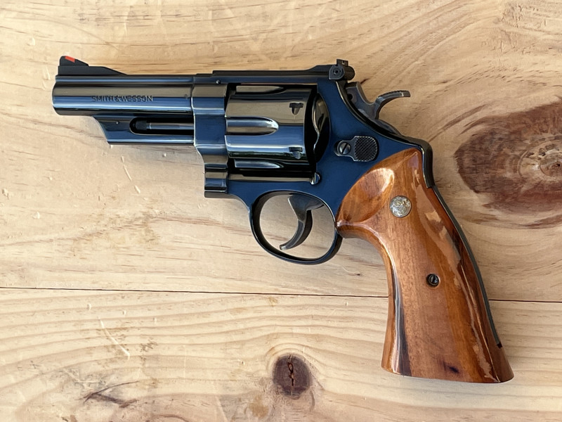 Smith & Wesson 25-5