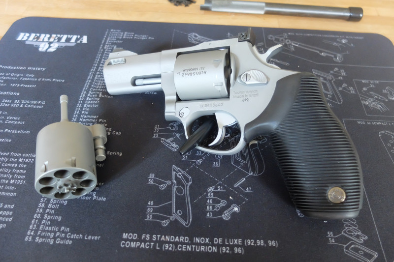 Taurus 692 na 9mm Luger a .357 Magnum