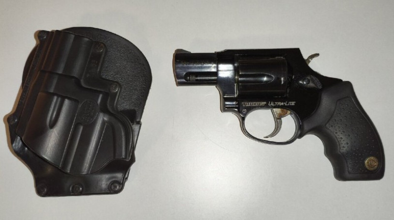 Revolver Taurus UltraLight 38