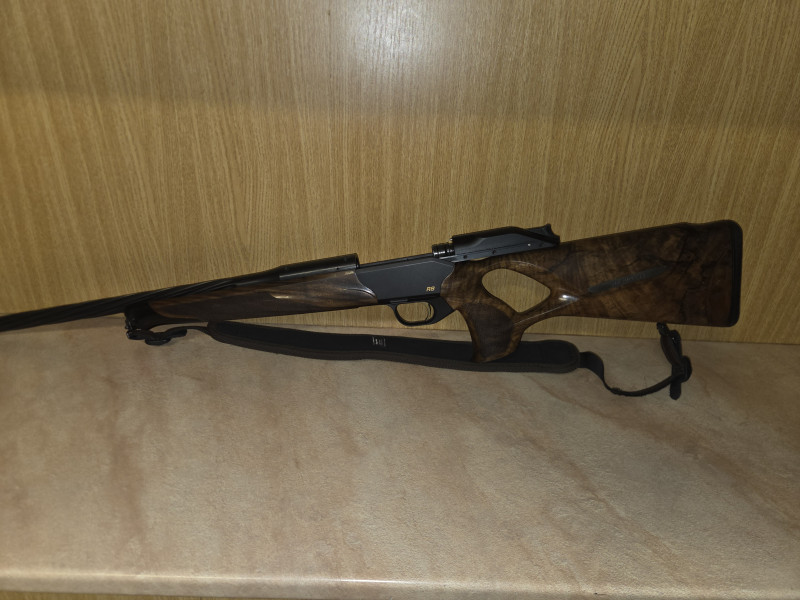 Blaser R8 