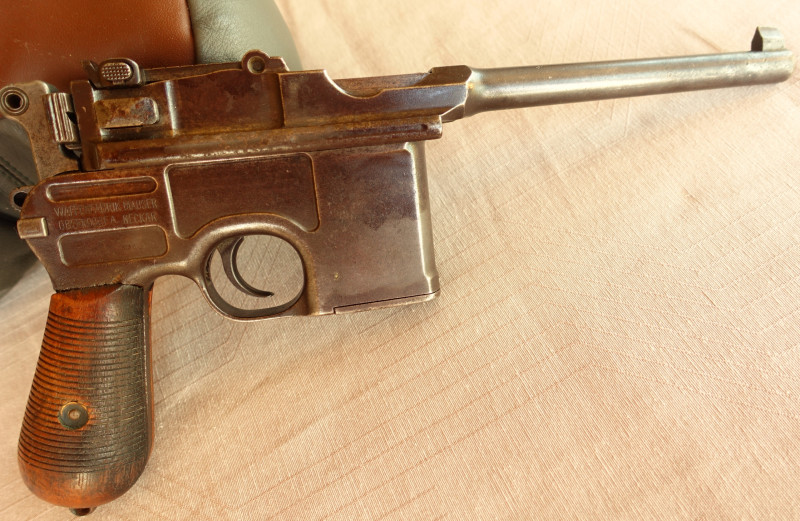 Sběratelská pistole Mauser C 96 