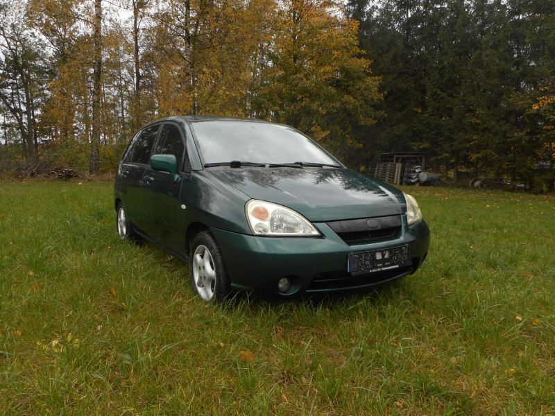 SUZUKI  Liana