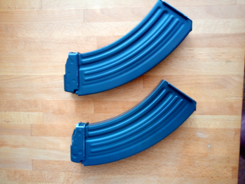 2 ks zásobníkû Sa vz. 58 