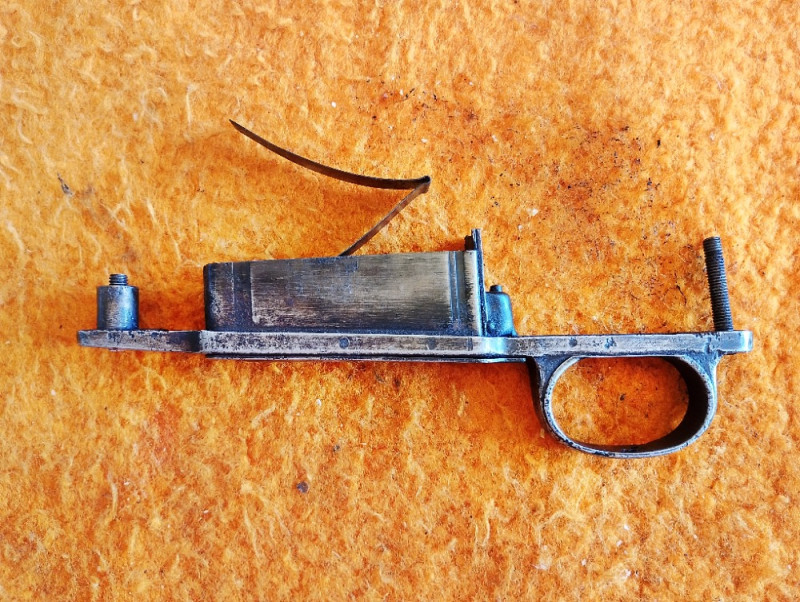 Druhoválečnou nábojovou schránku na Mauser K98