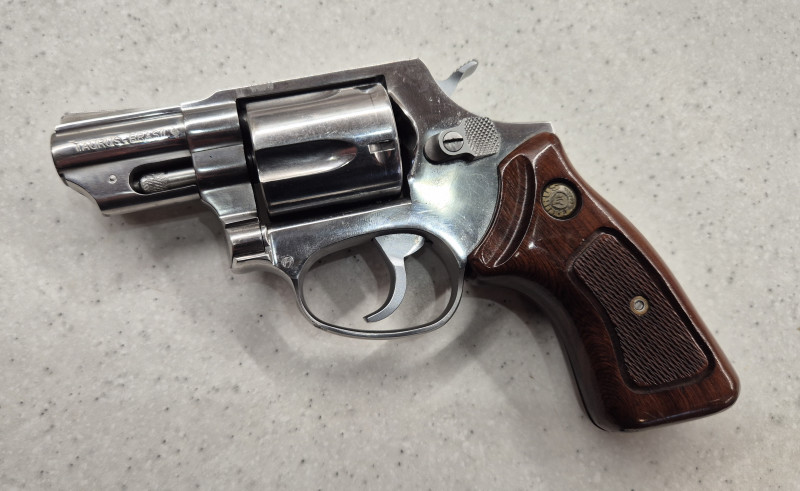 Taurus 85 2
