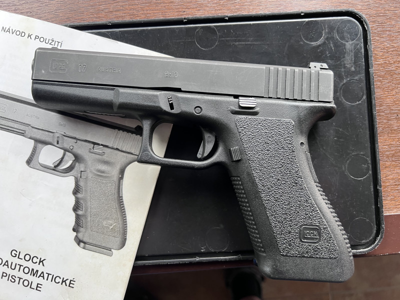 Prodám Glock 17 L
