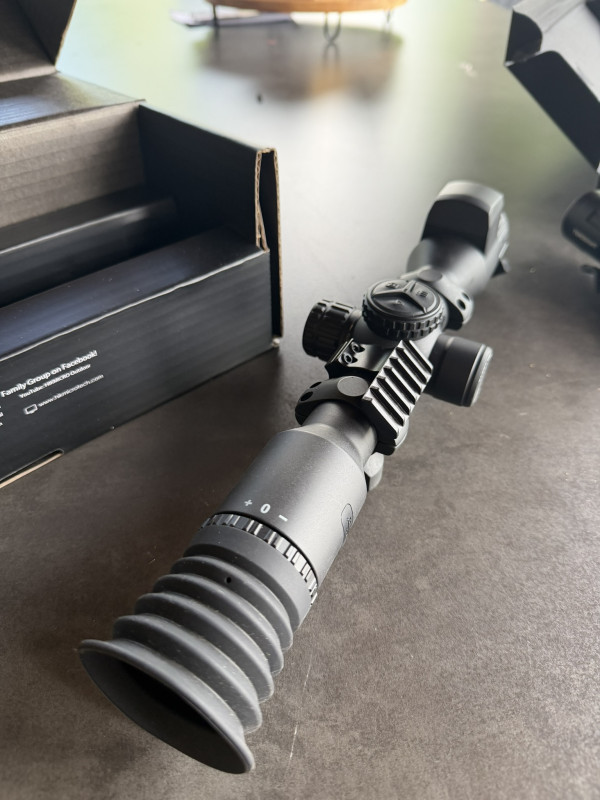 HIKMICRO ALPEX 4K LITE A40EL + Přísvit TenoSight L-940 Laser