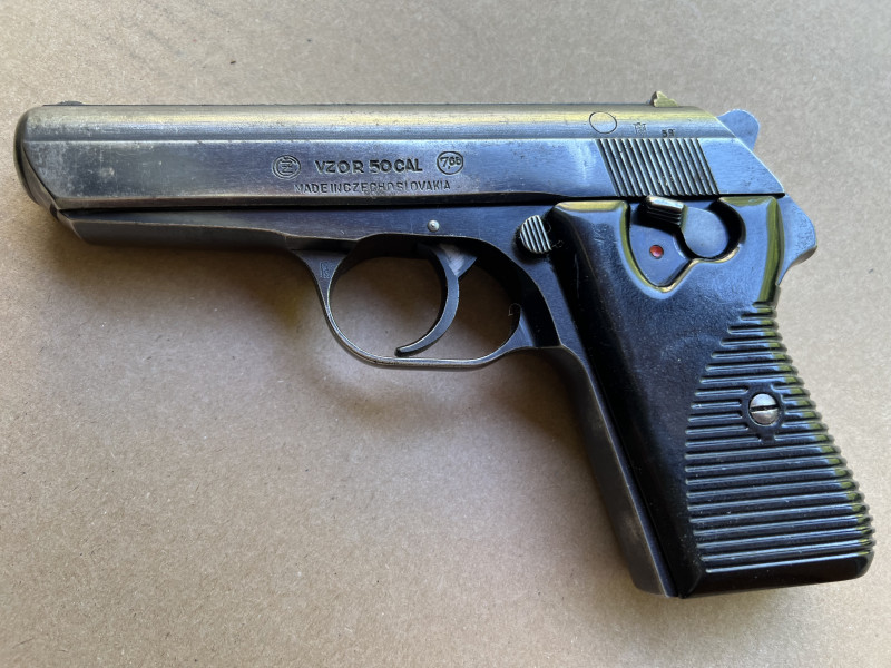 Pistole CZ model 50 - cal. 7,65 Brow.