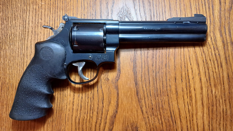Smith Wesson 29-4 Classic Champion 44 Rem Mag