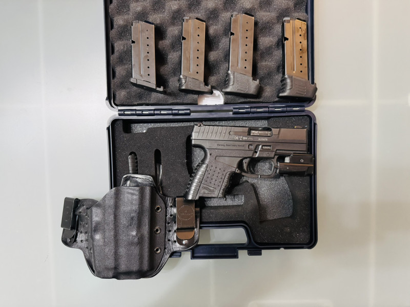 Watther PPS 9mm + 4 zásobníky a příslušenství 
